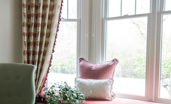 A Guide to Window Drapery Length and Width