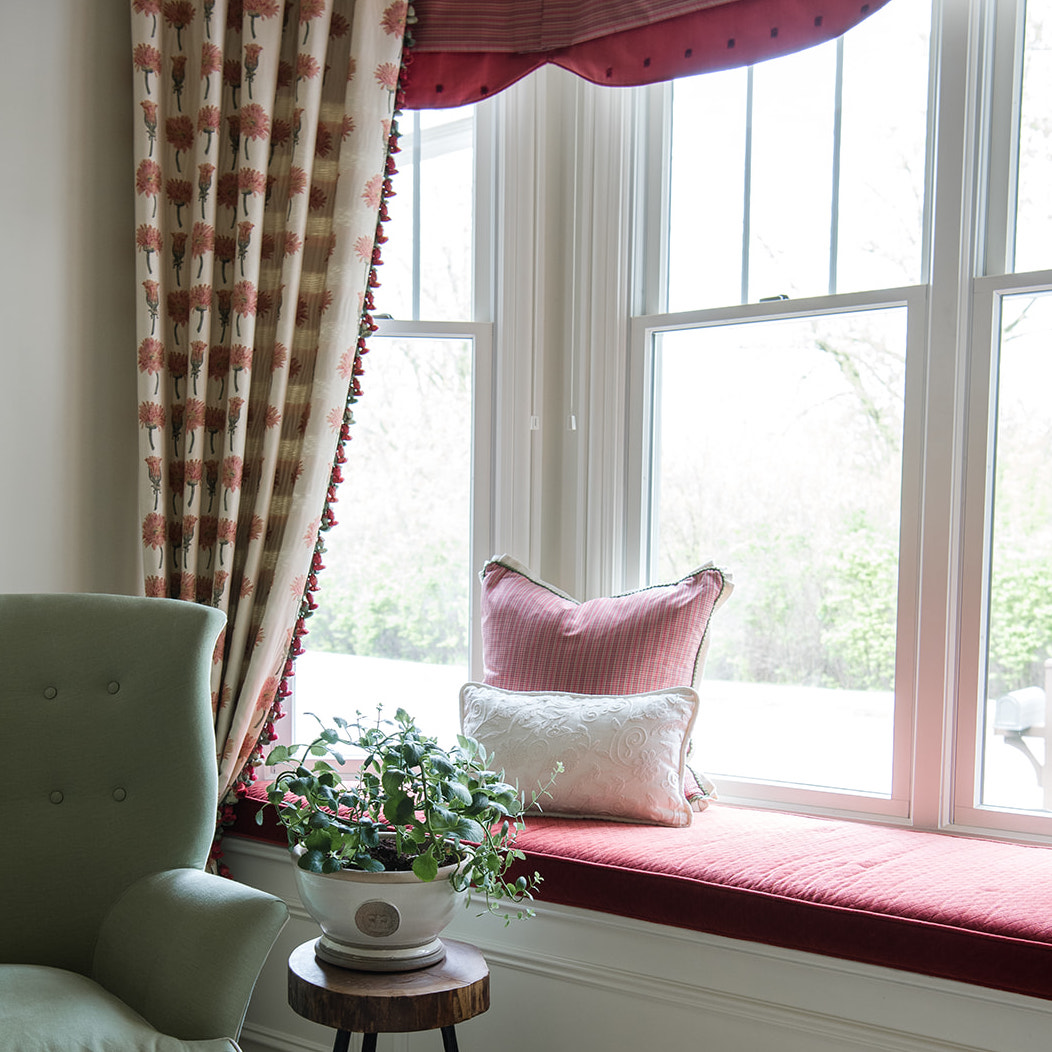 A Guide to Window Drapery Length and Width