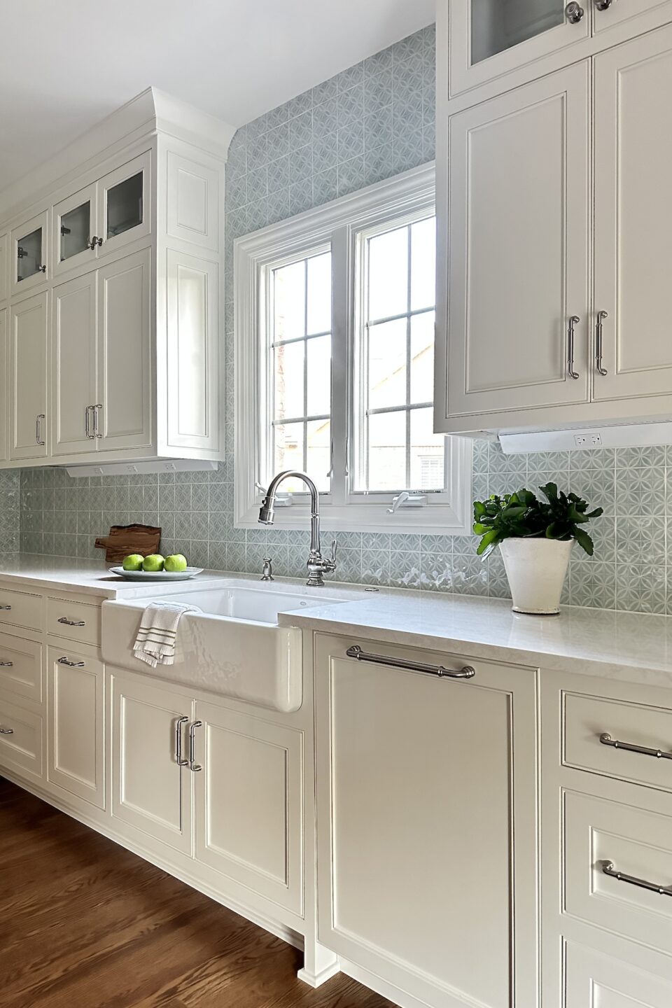 Kitchen Design Blue Tile Backsplash
